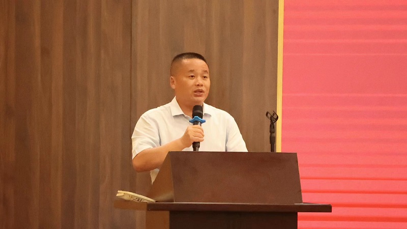 邓中文院长讲话 张桐源摄（2）.jpg