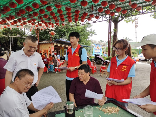 “律政先锋”志愿服务稿件（有图片，内容待审） (2).jpg