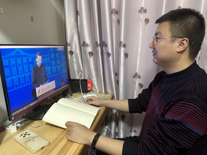 观看3.jpg