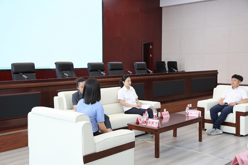 发表 (2).jpg