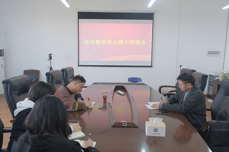 发表 (2).JPG