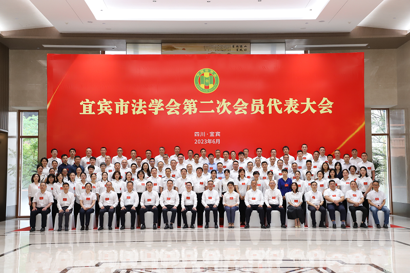 发表 (1).png