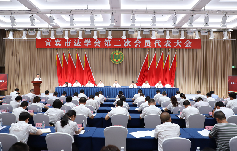 发表 (2).png