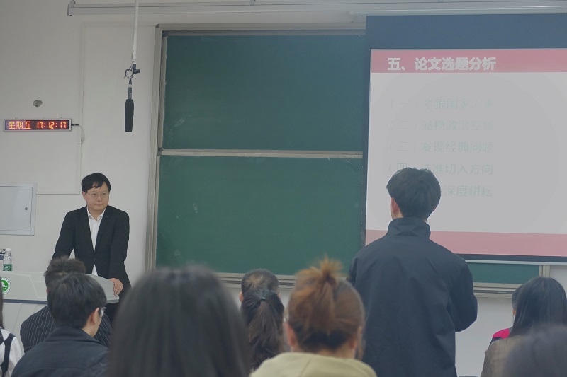 发表 (3).jpg